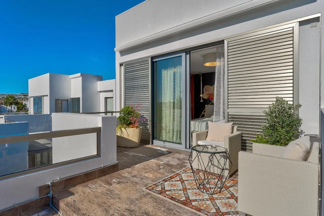 El Duque Private Lux Villa 아데제 0*,